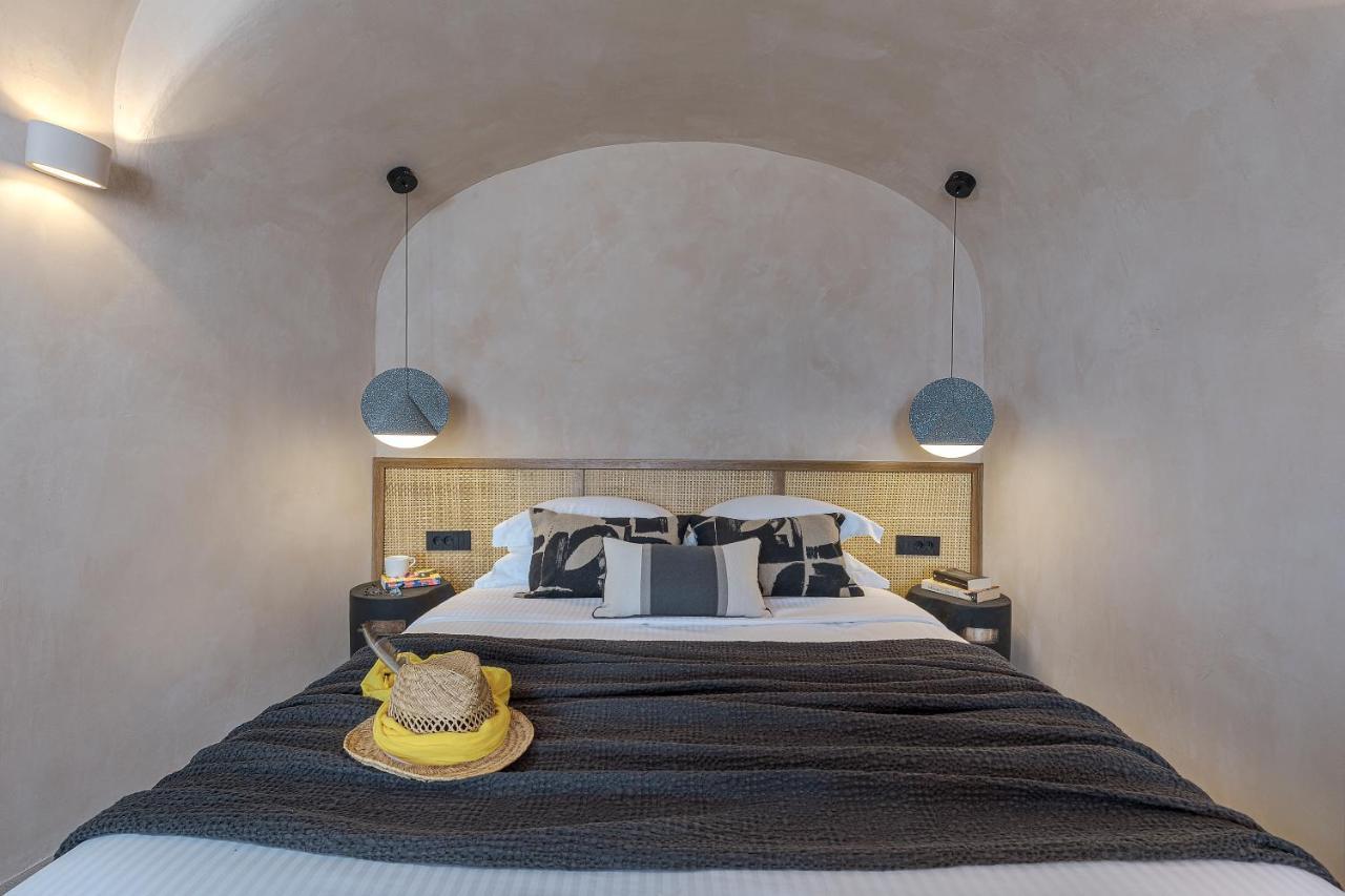 The Exotic Cave Suite Oia  Bagian luar foto